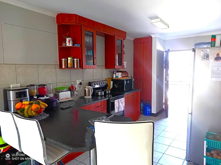 2 Bedroom Property for Sale in Ehrlich Park Free State